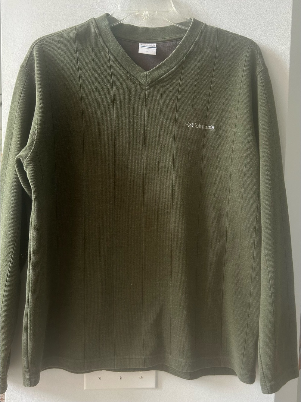 Columbia Sweater Mens XL V Neck  Long Sleeve Solid Green Thick
